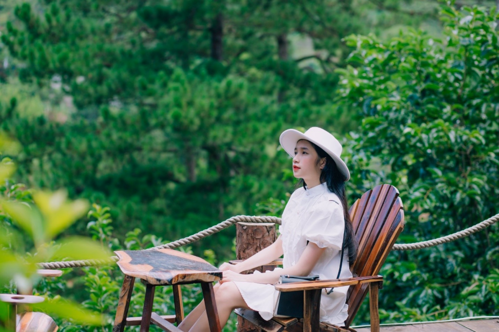 Kỳ nghỉ lễ không deadline của người trẻ