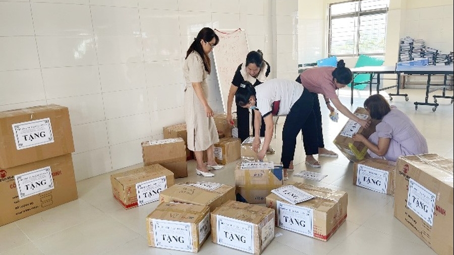 Hà Nội: Gần 4600 cuốn sách, truyện tặng các thư viện huyện Ba Vì