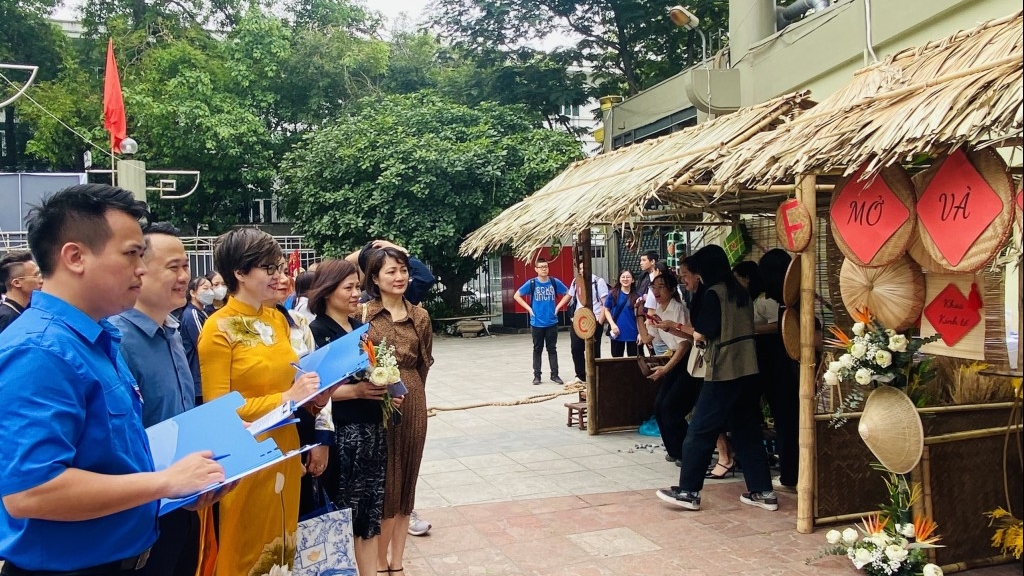 Ngày hội “Mở và Hội nhập” trẻ trung, đa sắc màu