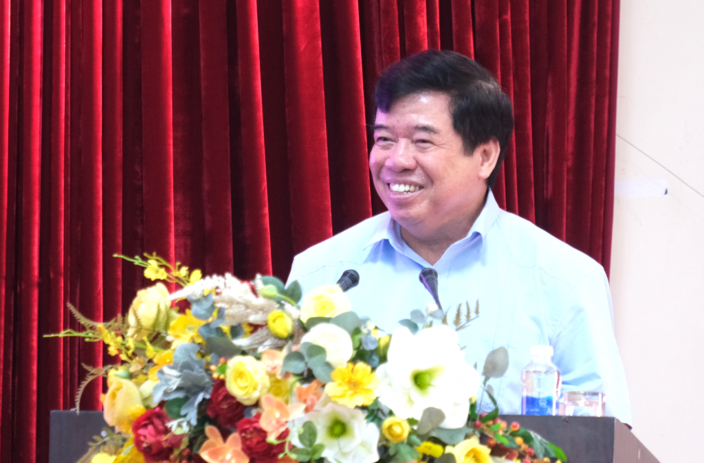 PGS.TS Nguyễn Viết Thảo, giảng viên cao cấp, nguyên Phó Giám đốc Học viện Chính trị quốc gia Hồ Chí Minh