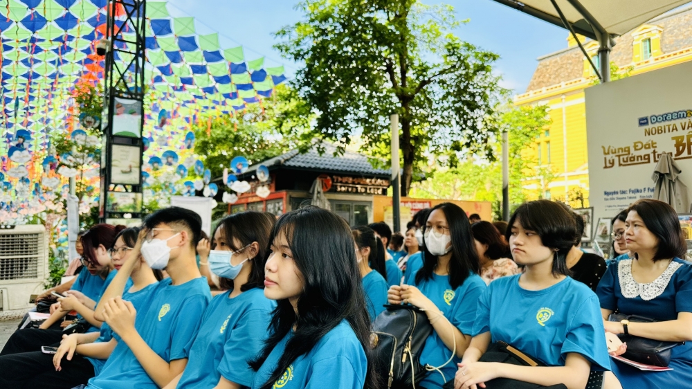 Quận Hoàn Kiếm quyết tâm xây dựng môi trường không khói thuốc
