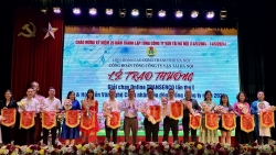 Trao giải Hội diễn Văn nghệ CNLĐ Tổng Công ty Vận tải Hà Nội 2024
