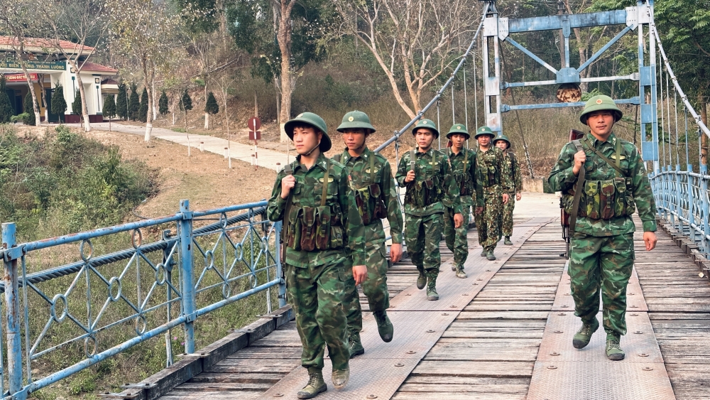 Bài 1: Người Đội trưởng tận tụy ở Đồn Biên phòng Thanh Luông