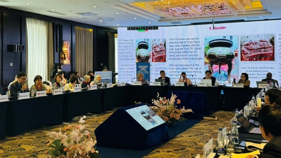 Bản đúc nổi trên Cửu đỉnh Huế được công nhận Di sản tư liệu khu vực Châu Á - Thái Bình Dương