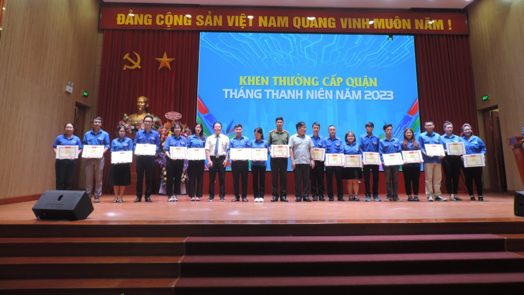 Tuổi trẻ Hai Bà Trưng thực hiện Chiến dịch Thanh niên tình nguyện hè hiệu quả, sáng tạo