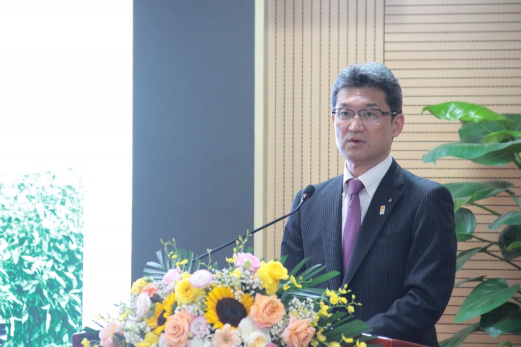 Ông Kohno Sunji – Tỉnh trưởng Miyazaki trao đổi, giao lưu với sinh viên Học viện Nông nghiệp Việt Nam