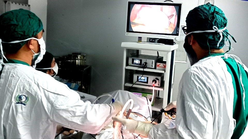 Cắt khối u nang buồng trứng kích thước lớn tại Bệnh viện Đa khoa thị xã Kỳ Anh