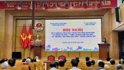 quan ba dinh lay y kien ve tieu chuan danh hieu van hoa moi