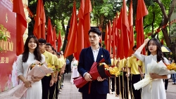 Thầy và trò trường THPT Việt Đức hân hoan trong lễ khai giảng