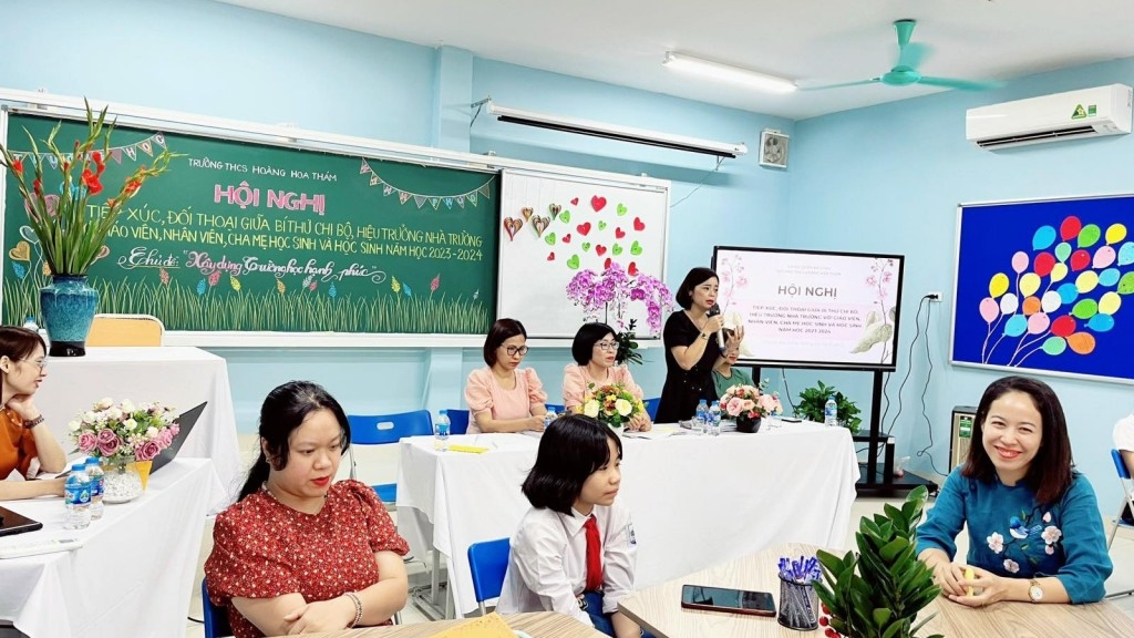 Đối thoại, sẻ chia, nâng cao chất lượng giáo dục