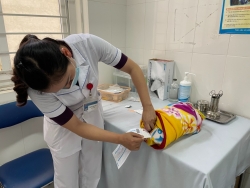 Đảm bảo nguồn lực sàng lọc trước sinh và 9 bệnh, tật bẩm sinh