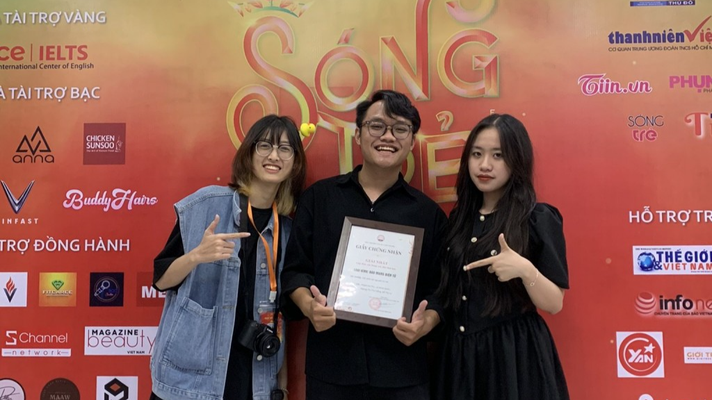 Đỉnh cao cần chinh phục là thành công trong cuộc sống