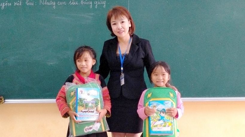 Tình yêu nghề mãnh liệt của cô giáo nơi “rừng sâu nước độc”