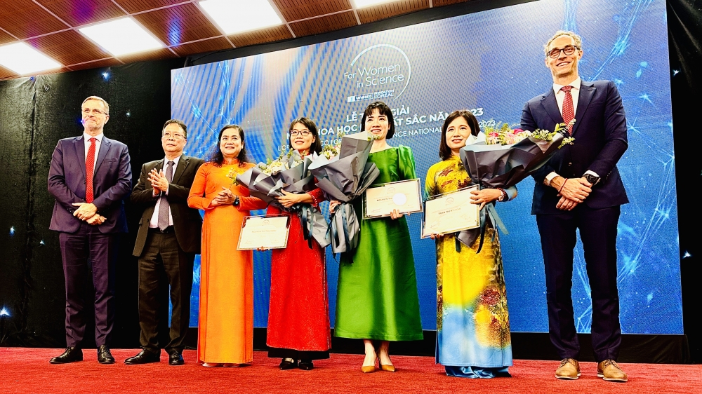 L’Oréal - UNESCO vinh danh 3 nhà khoa học nữ Việt Nam