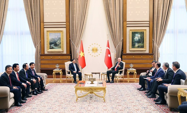 Thủ tướng Chính phủ Phạm Minh Chính hội kiến Tổng thống Thổ Nhĩ Kỳ Recep Tayyip Erdogan - Ảnh: VGP/Nhật Bắc