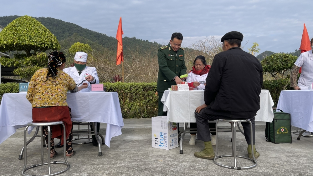 Hà Giang: Thắm tình quân - dân trong “Xuân biên cương” ở Tùng Vài