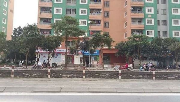 Bé trai 3 tuổi rơi từ tầng cao chung cư xuống tử vong