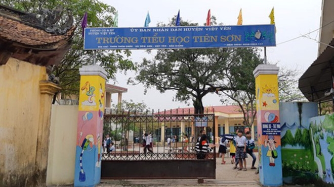 Thầy giáo nghi "sàm sỡ" nữ sinh ở Bắc Giang bị điều chuyển công tác