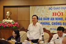 Bộ trưởng Bộ GD&ĐT: Cần xử lý cả hiệu trưởng và cá nhân vi phạm!