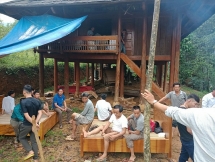 Bị sét đánh trúng, người đàn ông chết thảm