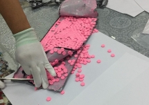 TP HCM: Phát hiện bưu kiện từ châu Âu chứa 7,4kg ma túy tổng hợp