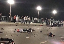 Lạng Sơn: Xe máy đấu đầu trong đêm, 4 thanh niên thương vong