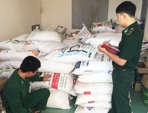 Bắt giữ gần 1 tấn đường cát nhập lậu từ Campuchia về Việt Nam