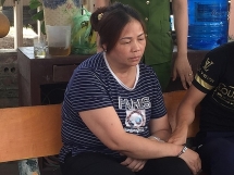 Phú Thọ: Bắt nữ đối tượng chuyển 11 bánh heroin với giá 50 triệu đồng