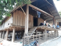 Nghệ An: Cha 80 tuổi giết con ruột bằng nhiều nhát dao sau bữa rượu