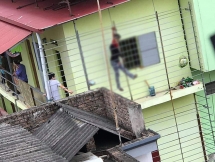 Bắc Ninh: Nam thanh niên tử vong trong tư thế treo cổ tại nhà trọ