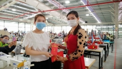 Năng lượng căng tràn đón chào xuân mới