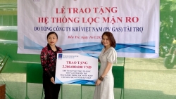 PV GAS hỗ trợ thêm 2 hệ thống lọc nước ngọt giúp tỉnh Bến Tre đối phó hạn mặn