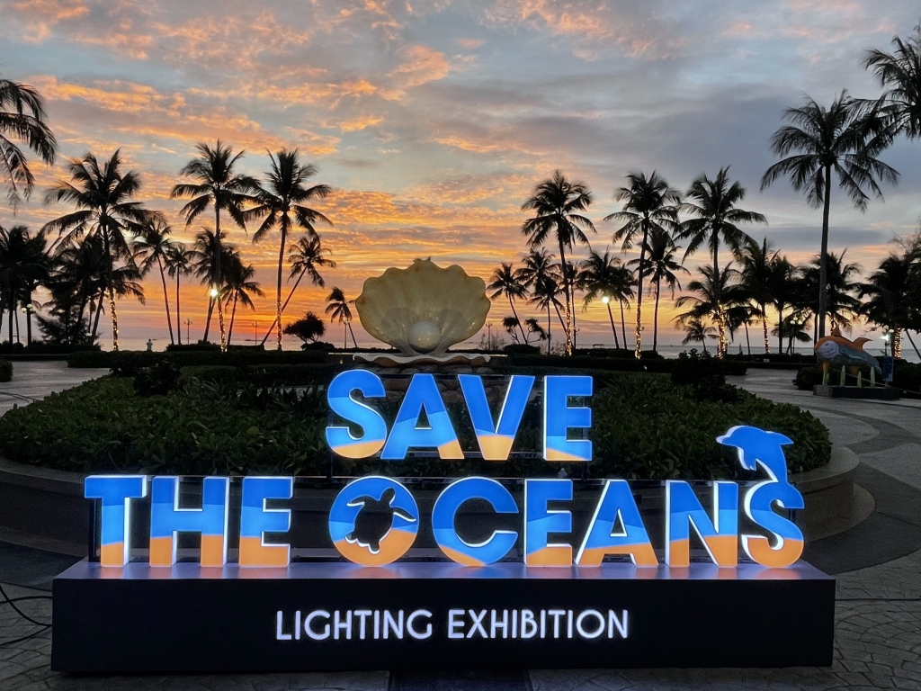 Triển lãm ánh sáng “Save the Oceans” mang thông điệp ý nghĩa về môi trường
