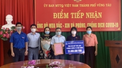 Công ty Vận chuyển Khí Đông Nam Bộ ủng hộ Quỹ vắc-xin phòng chống Covid-19
