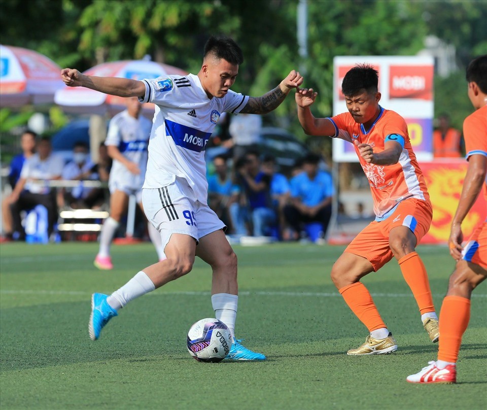 Mobi FC lên ngôi vô địch Siêu cúp bóng đá 7 người quốc gia Bia Saigon 2023