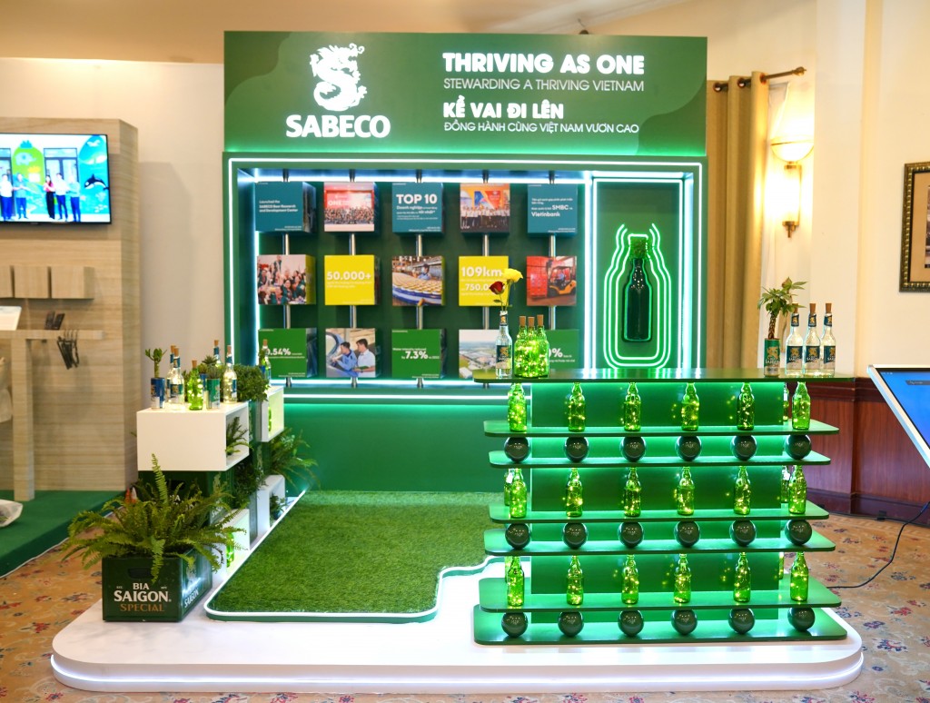 Gian hàng trưng bày các sáng kiến và thành tựu ESG của SABECO tại Hội nghị thường niên của Liên minh tái chế bao bì PRO VN vào ngày 11.6.2025 Gian hàng trưng bày các sáng kiến và thành tựu ESG của SABECO tại Hội nghị thường niên của Liên minh tái chế bao bì PRO VN vào ngày 11.6.2025