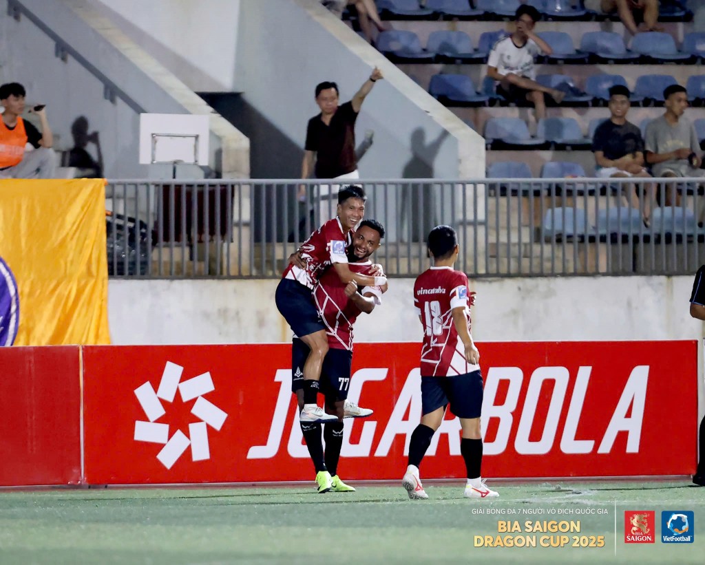 Ngày của những “cơn địa chấn” miền Bắc