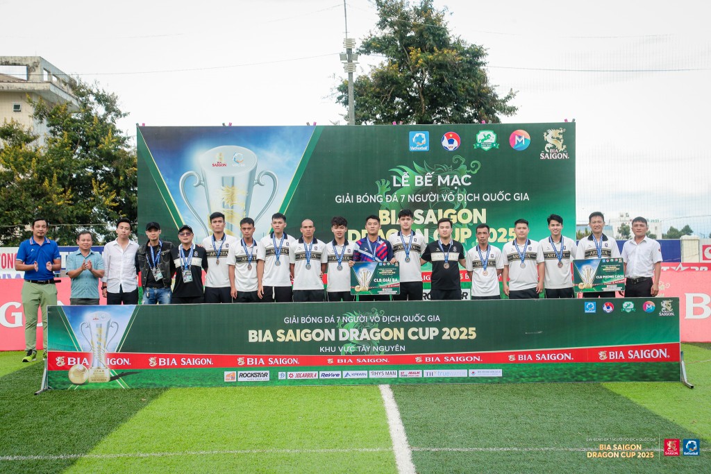 . Đội thứ Ba: Betong 26 Gia Lai