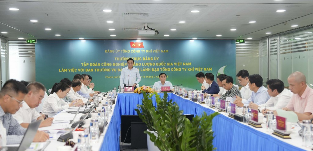 Toàn cảnh buổi làm việc