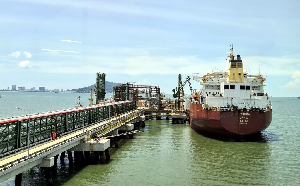 Tàu BU SIDRA của PV GAS Trading cập Cảng Hoá Dầu Long Sơn vào rạng sáng ngày 02-09-2022