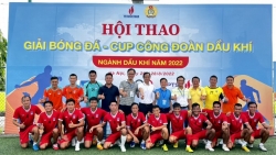 chang duong 12 nam de ghi dau an lich su pv gas nha vo dich 2022