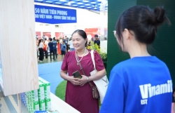 vinamilk tai hien hanh trinh tu so 0 den thuong hieu sua tiem nang nhat the gioi