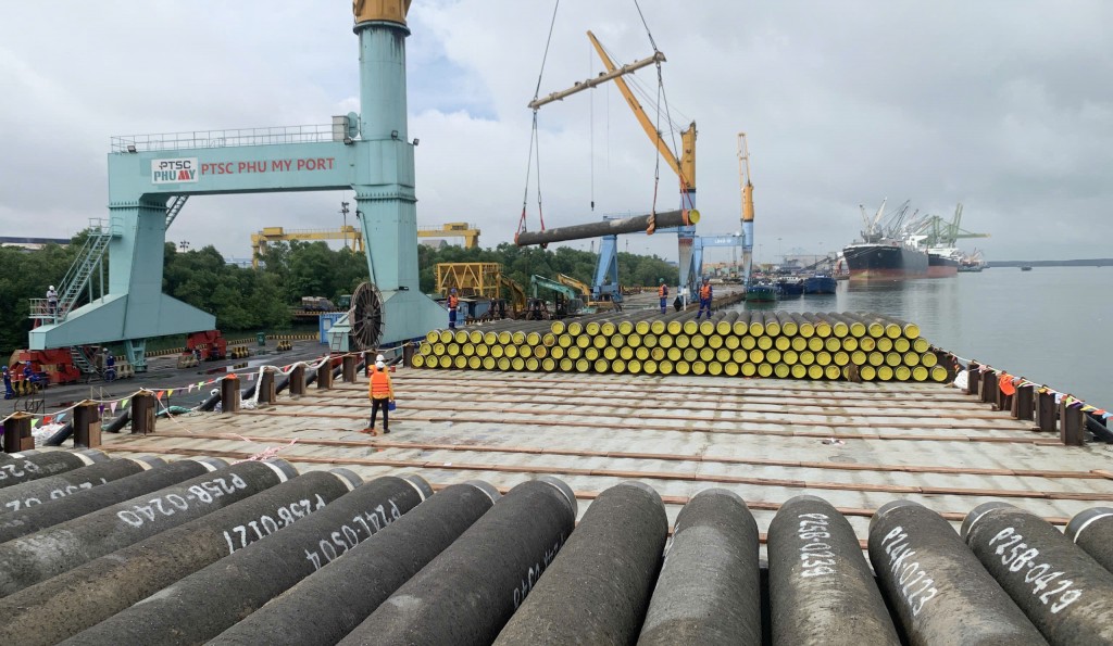 PV GAS COATING bàn giao lô ống thành phẩm gói thầu Pipeline Lô B – Tuyến nội mỏ