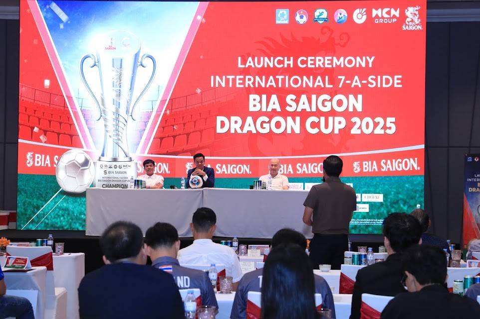 Giải bóng đá 7 người quốc tế Bia Saigon Dragon Cup 2025 lần đầu diễn ra tại TP HCM