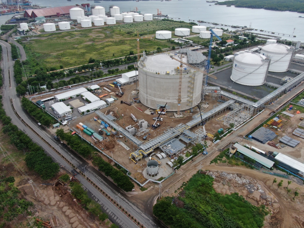 Dự án phát triển LNG cho điện và công nghiệp vẫn đang được triển khai nhanh chóng
