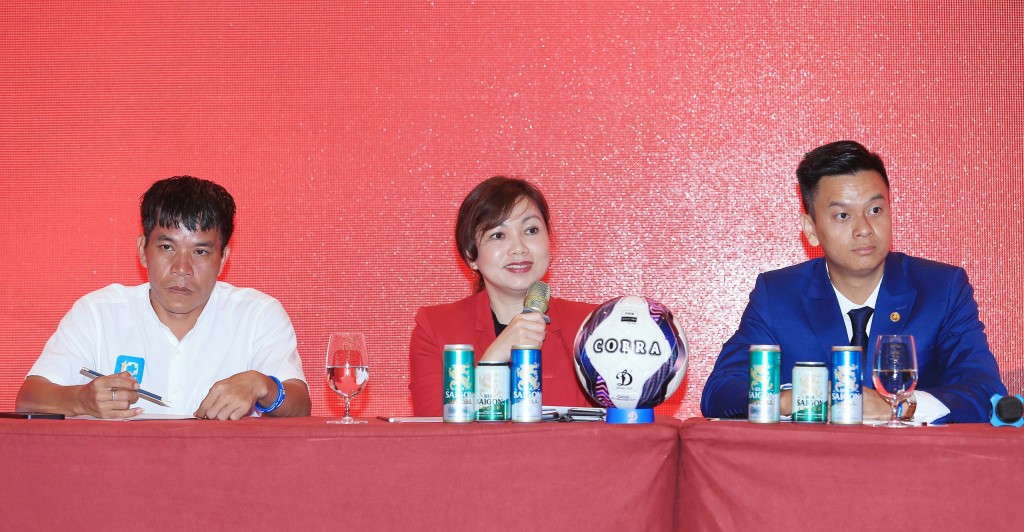 Bà Teoh Kim Wei - Phó Tổng giám đốc SABECO bày tỏ tâm huyết từ SABECO đối với giải đấu và nền thể thao Việt Nam