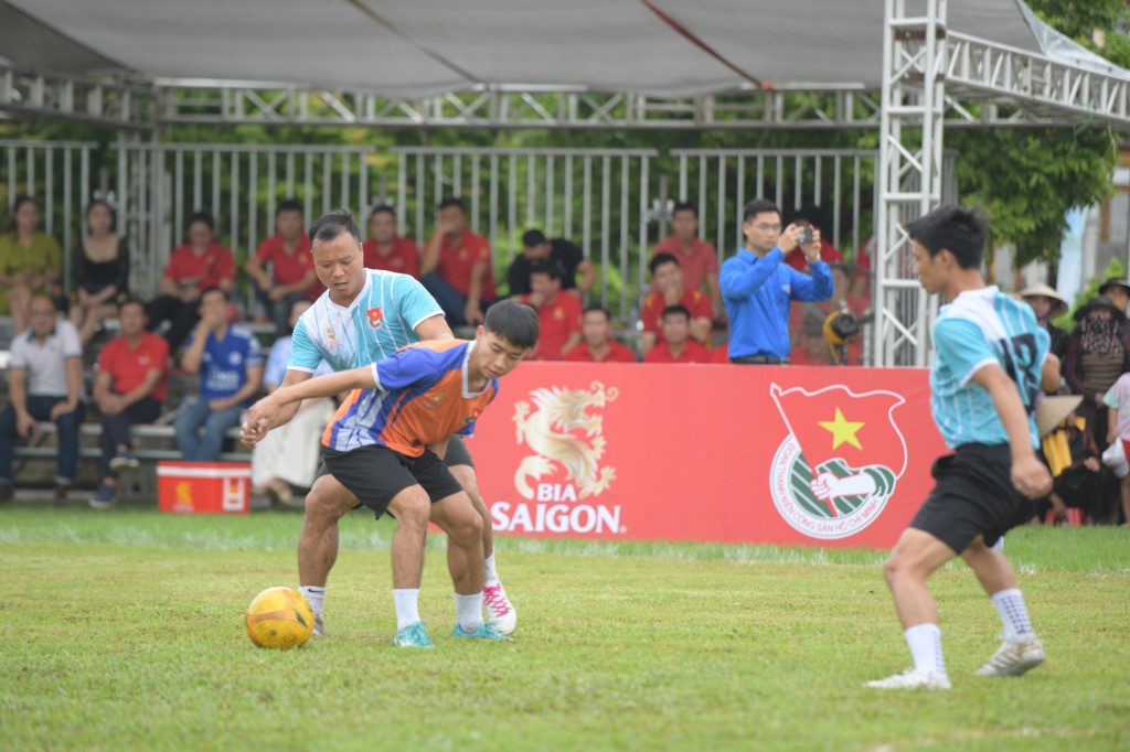Cầu thủ trẻ đến từ các đội bóng phong trào ở 10 tỉnh quy tụ tại Giải đá bóng giao hữu thanh niên - Cup Bia Saigon 2023