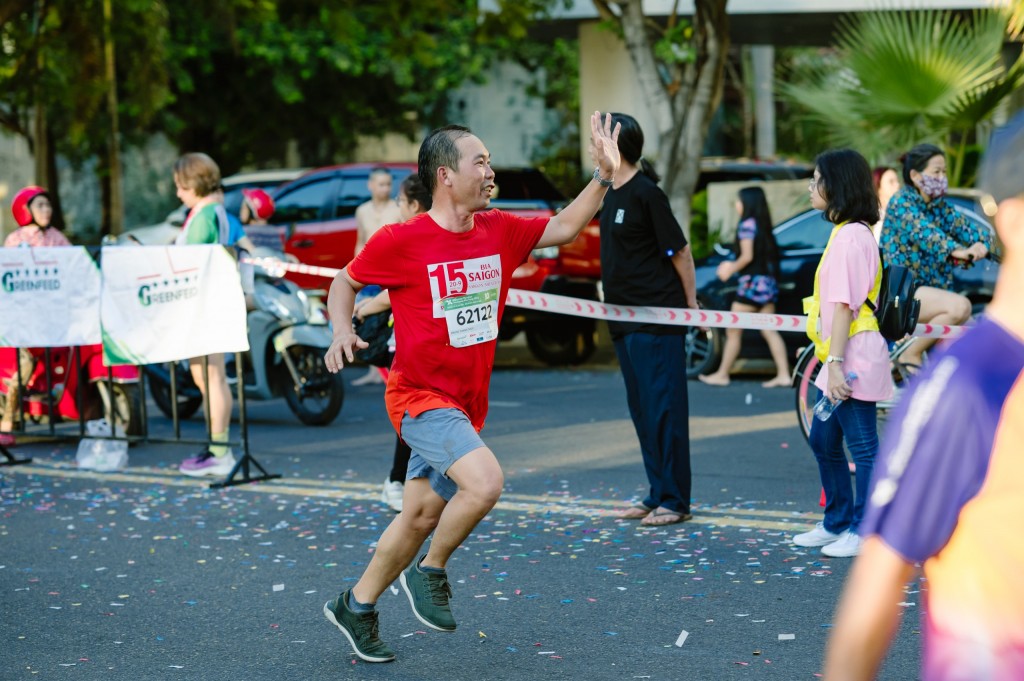 Nhân viên SABECO đồng hành cùng giải chạy VnExpress Marathon Nha Trang 2023