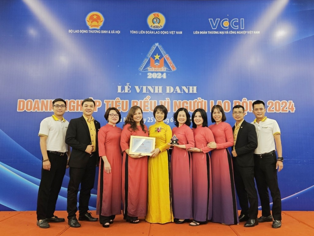 BAC A BANK lần thứ 5 được xướng tên &quot;Doanh nghiệp tiêu biểu vì người lao động&quot;