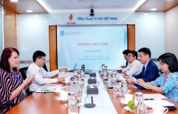 pv gas kien tao tuong lai nang luong xanh tu lng